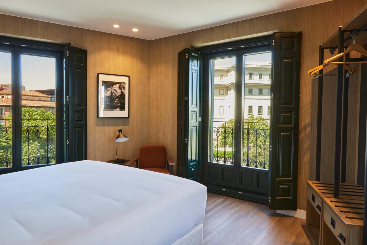 Latroupe Prado Hostel Madrid Kültér fotó