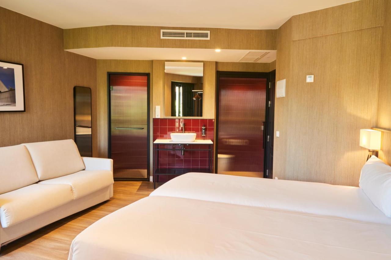 Latroupe Prado Hostel Madrid Kültér fotó