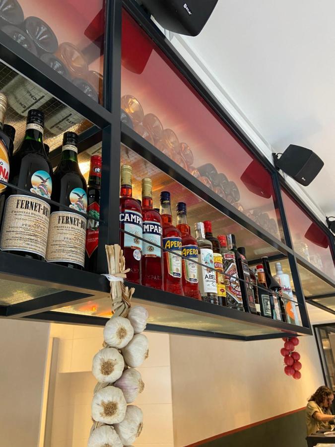 Latroupe Prado Hostel Madrid Kültér fotó