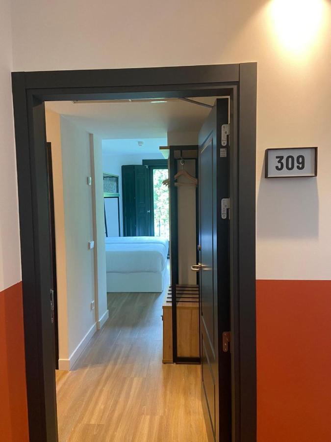 Latroupe Prado Hostel Madrid Kültér fotó