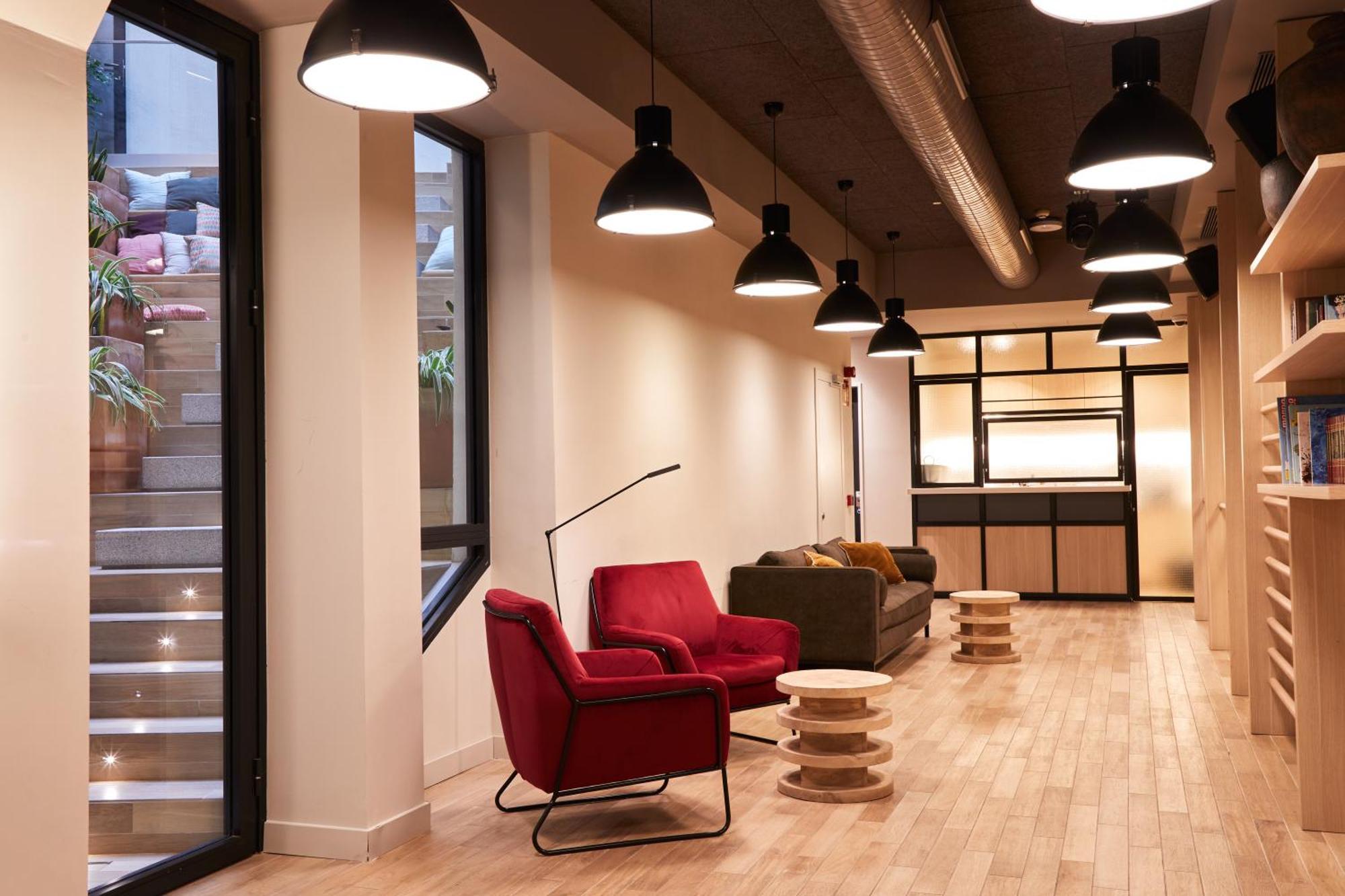 Latroupe Prado Hostel Madrid Kültér fotó